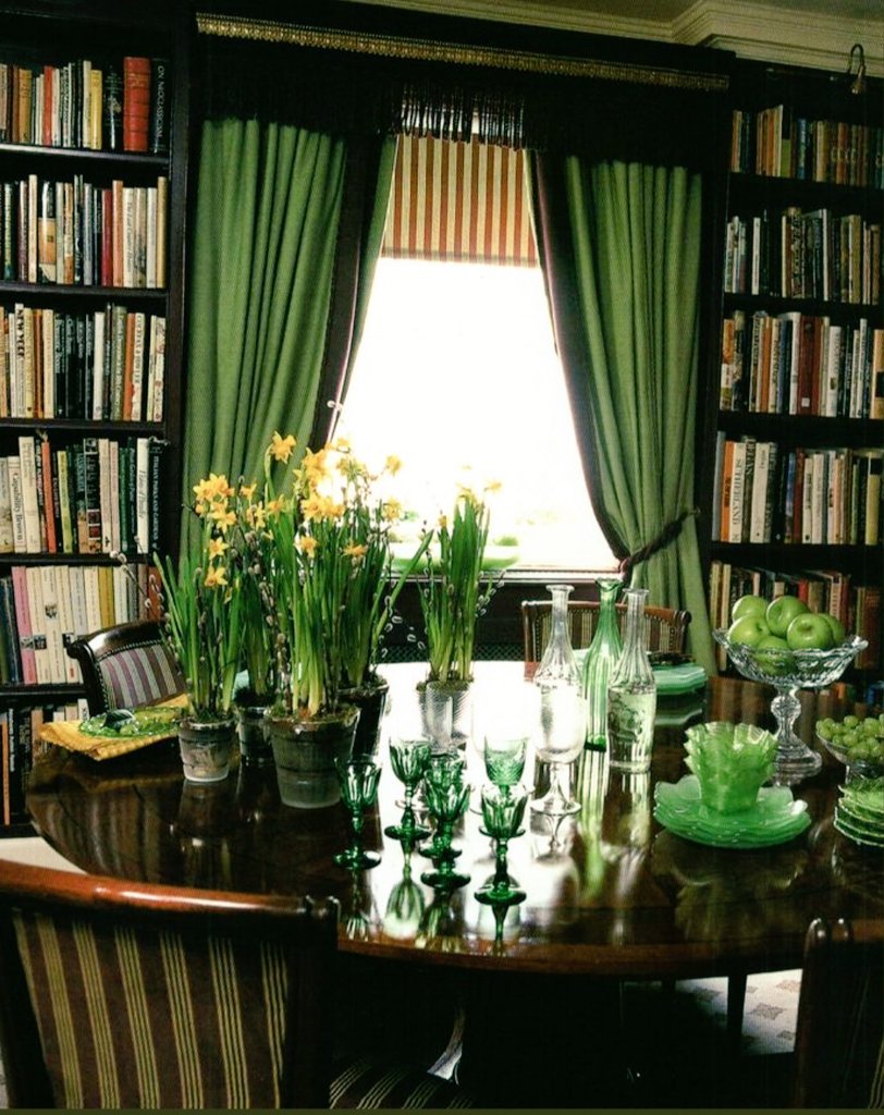 Pergament_F's tweet image. My dear followers in the world of words,
I won’t hide it, when I created this account, I had no idea that I would meet so many kindred spirits. That there would be people who would not just click “follow”, but would walk with me on this winding but beautiful path, the path of