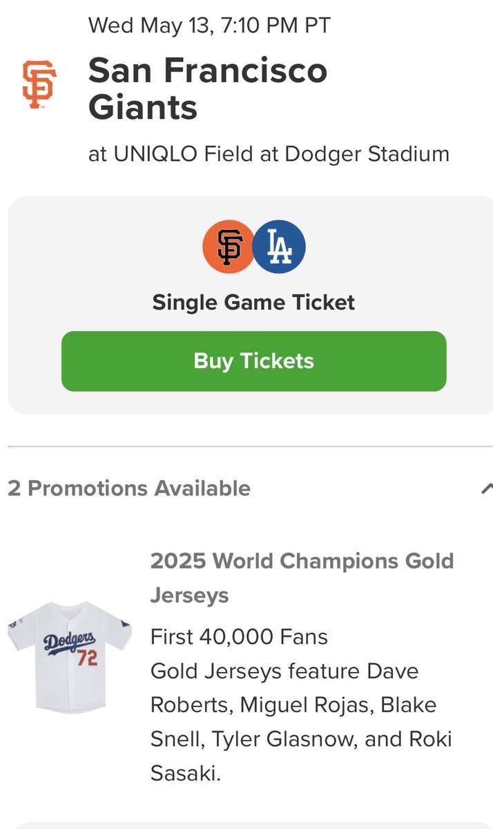 notredm's tweet photo. @BlueJays This is how it’s done by a Championship team. The @Dodgers give all of their promotional items to the first 40,000 fans! Not 15k like in Toronto. Why do the Jays think it’s good business to disappoint 2/3 of the fans who showed up? #mlb #BlueJays #Dodgers https://t.co/CFla0q6iX5