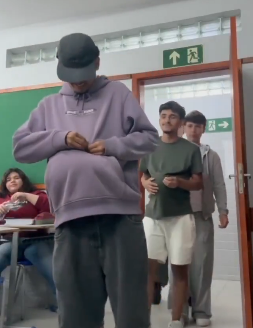 Marrona casada tweet media