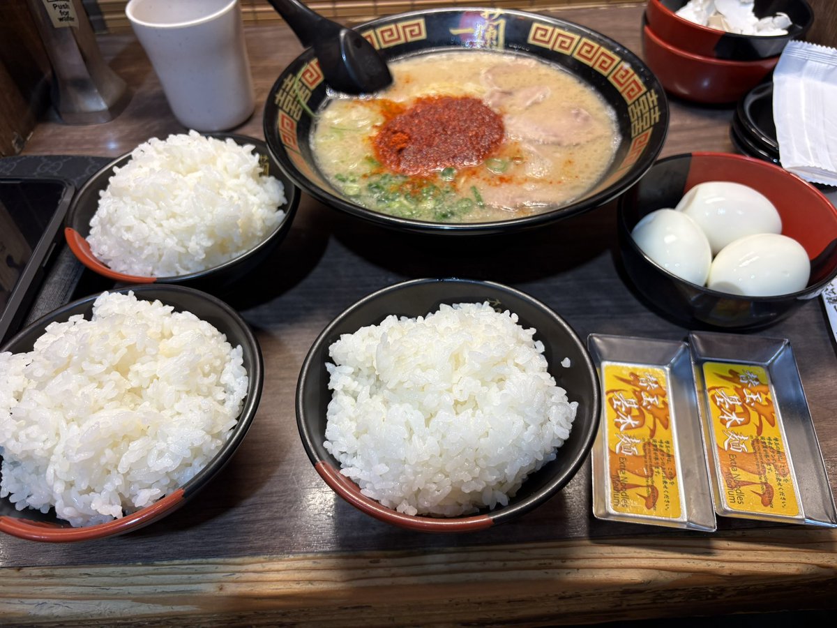 〆鯖卍 tweet media