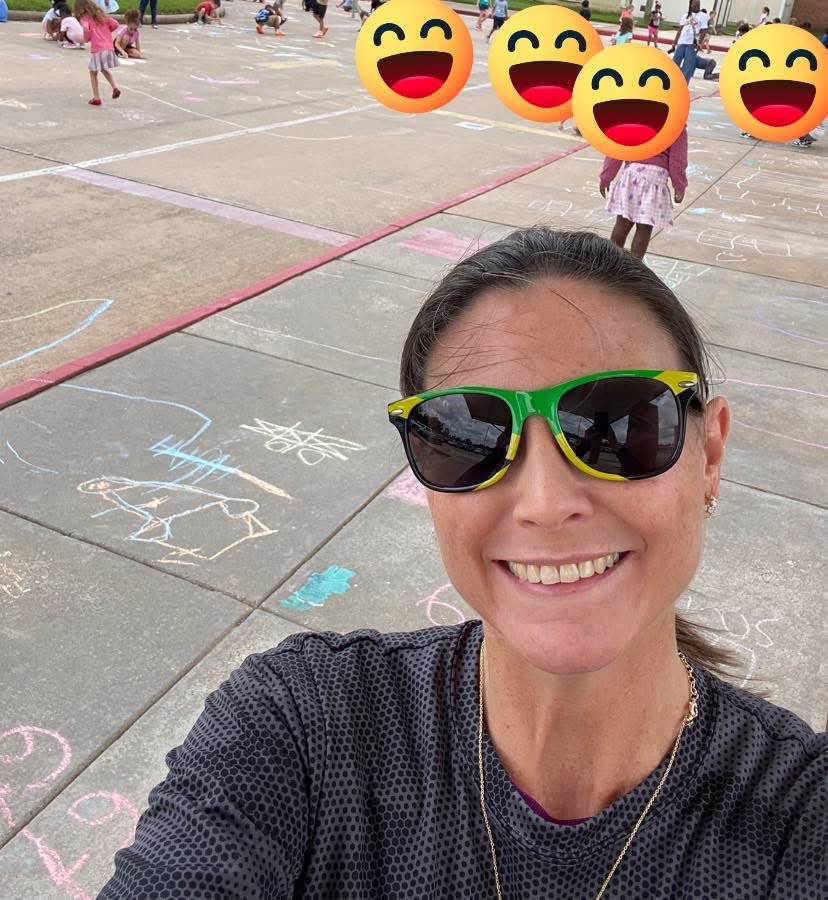 EVershon's tweet photo. Kindergarten is Leveling Up all the way to the last day of school! 🎉

Our ABC Countdown to summer is officially underway, and today was one of our favorites—Chalk Day! 

Sidewalks turned into canvases as our youngest Navigators filled them with creativity, color, and joy. From drawings to messages to each other, it was a great reminder that learning (and celebrating!) can happen anywhere.

Moments like these matter because they build community, spark imagination, and create lasting memories for our students.

We’re excited to keep the countdown going!