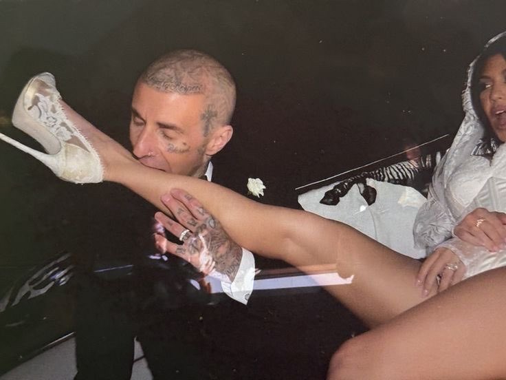 the culture 2.0 | magazine tweet media