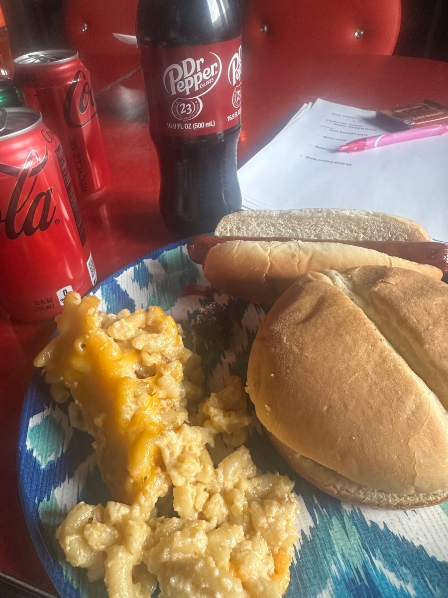 Korkiebugg tweet media