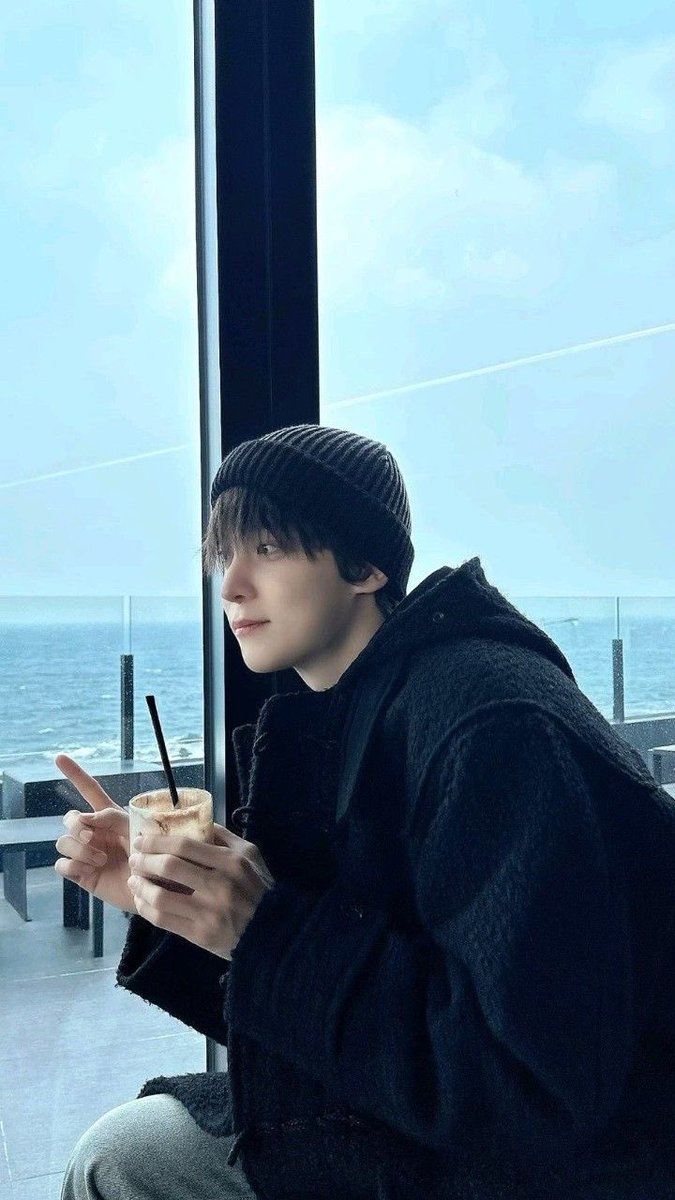 Yunho tweet media