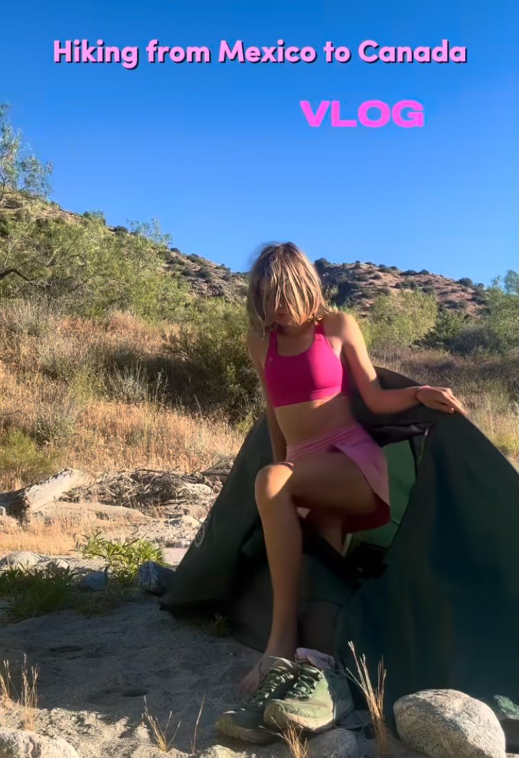 Moongazer tweet media