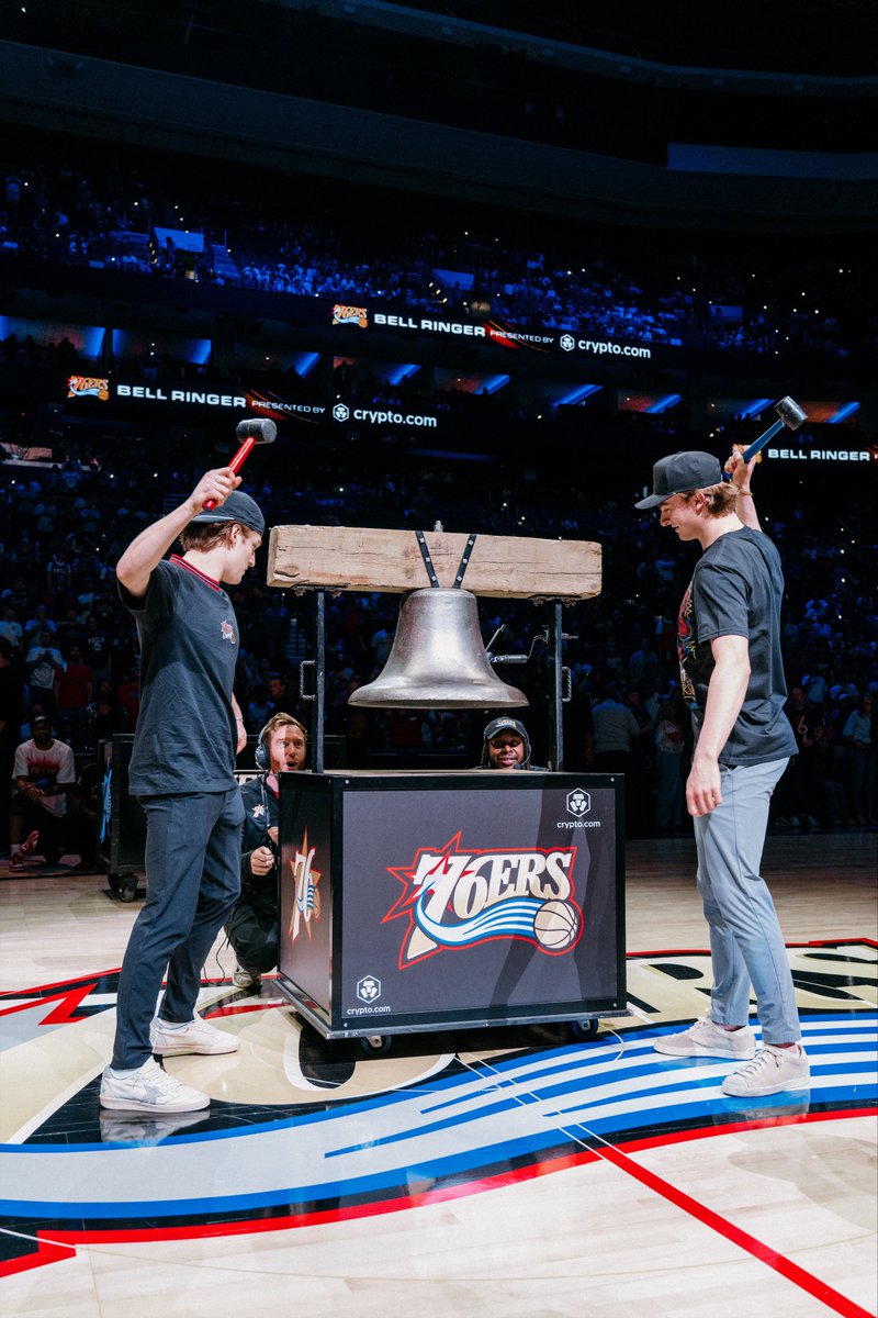 x - Philadelphia Flyers tweet media