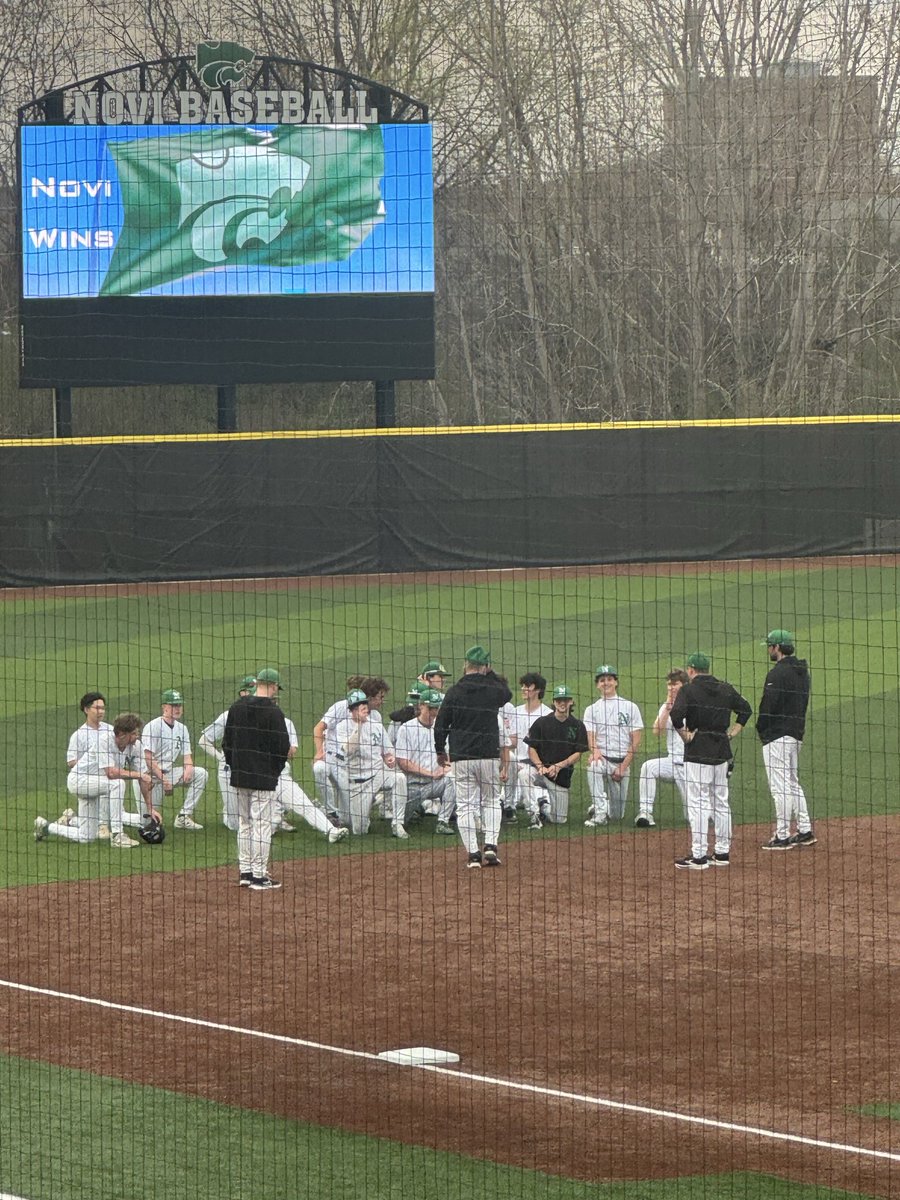 Novi Baseball tweet media