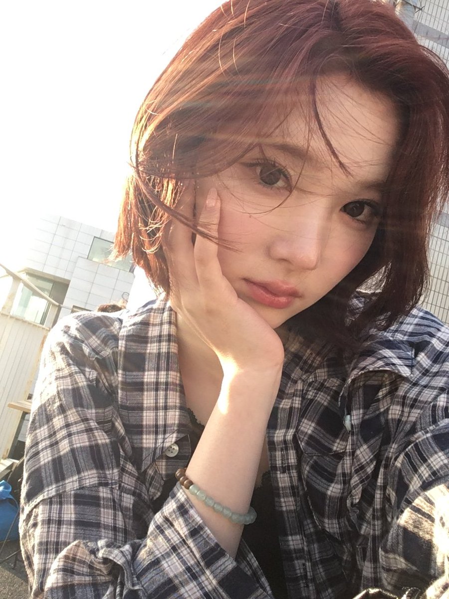 jiwoo pics tweet media