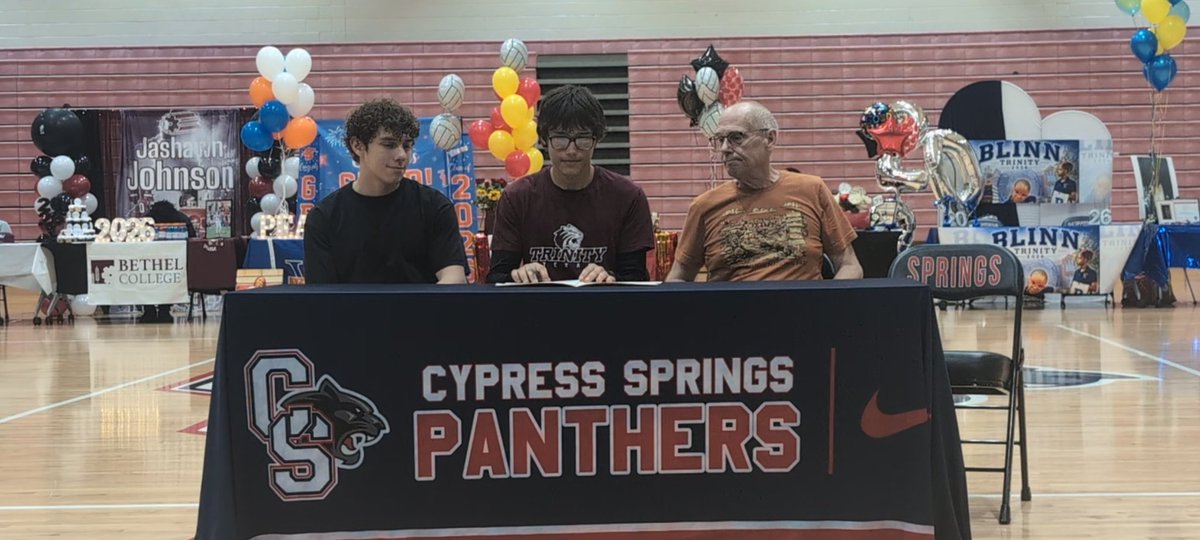 CySpringsXC's tweet photo. David Thorbahn signed for Trinity University today. With his incredible academic record, he secured their most prestigious scholarship, the Murchison award. He's excited to join @trinityxctf

David joined his senior teammates as they secured their spots on collegiate rosters. https://t.co/CYQ9nmWflj