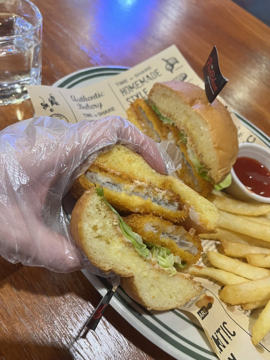 UU382_682's tweet photo. 小财过完清明就不见了，他是不是趁机跑掉了 https://t.co/IClimrygOf
