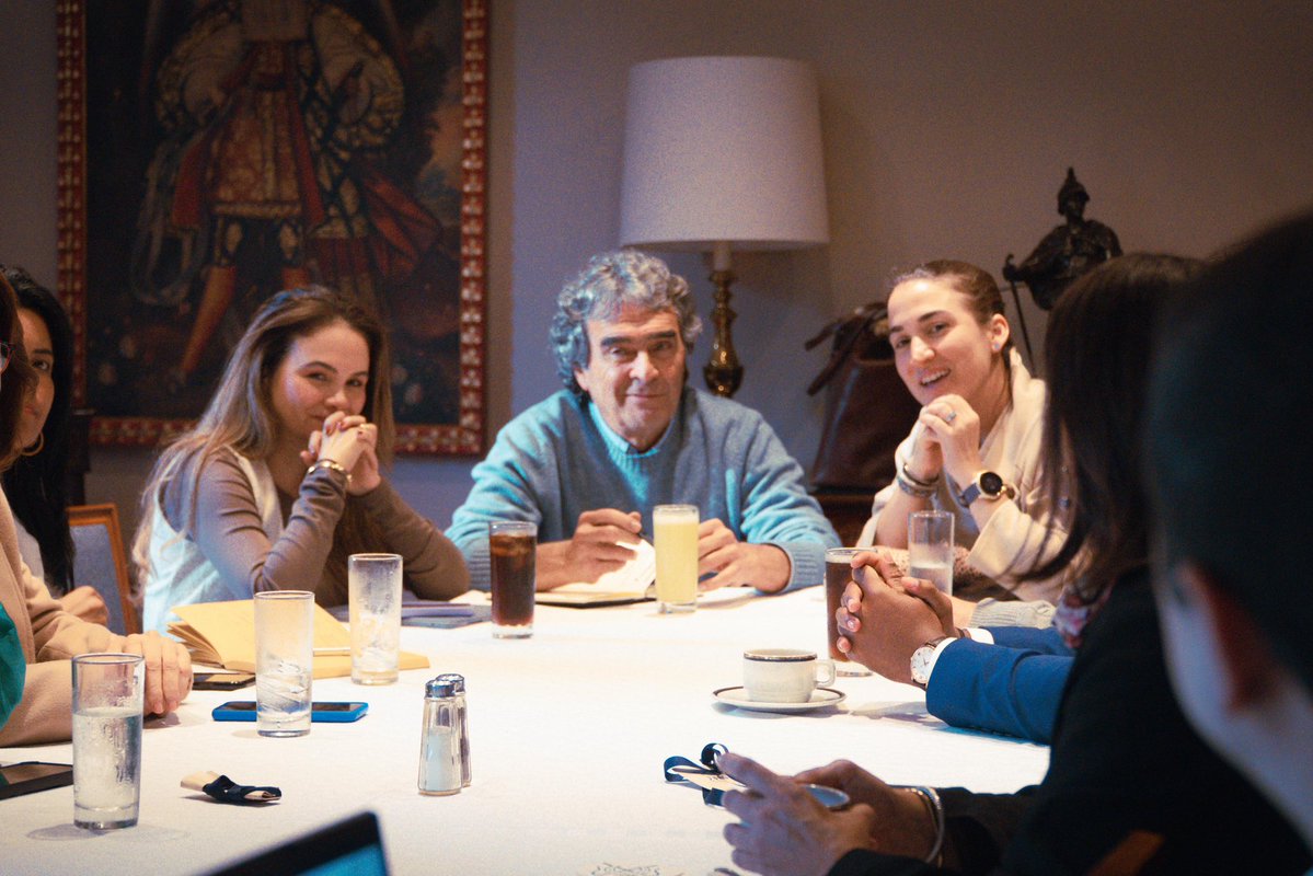 Sergio Fajardo tweet media