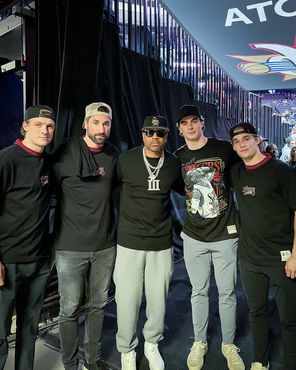 x - Philadelphia Flyers tweet media