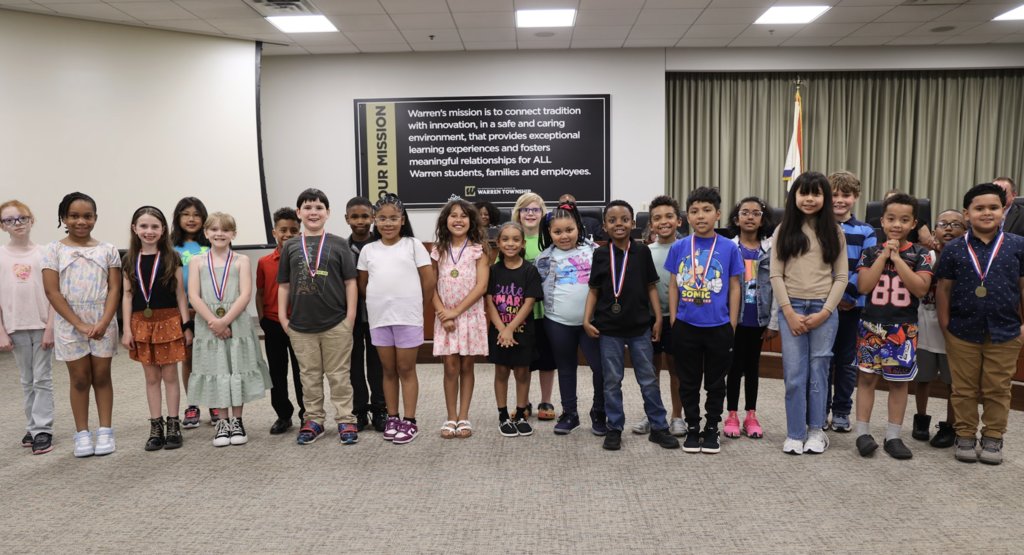msdwarren's tweet image. 🎉 Congratulations to this year’s 600 Club inductees! These outstanding 2nd and 3rd grade readers showed incredible achievement and were recognized at tonight’s School Board meeting. 📚 #WarrenWill #ShareOurJOY