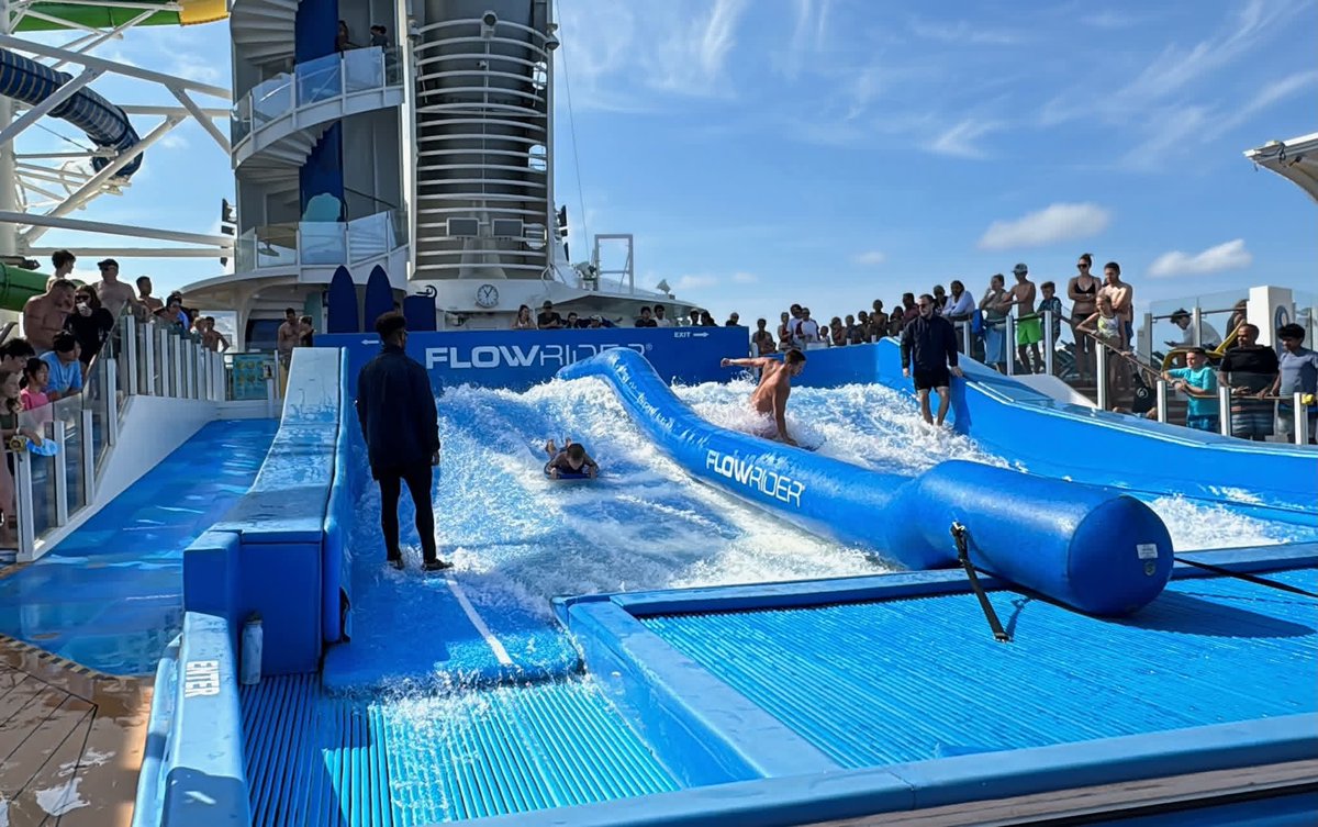 Rrafe93's tweet image. Flowrider is on many Royal Caribbean ships and is always a crowd pleaser. It's fun to watch others take their turns as well! 

#flowrider #royalcaribbean #cruisefun #cruiseship #cruiselife