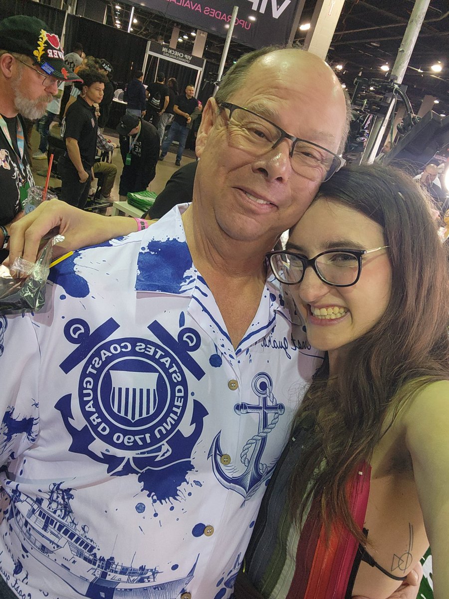 tiredfrog tweet media