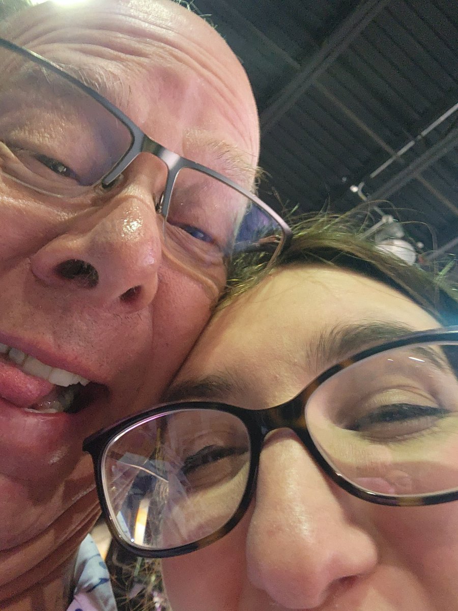 tiredfrog tweet media