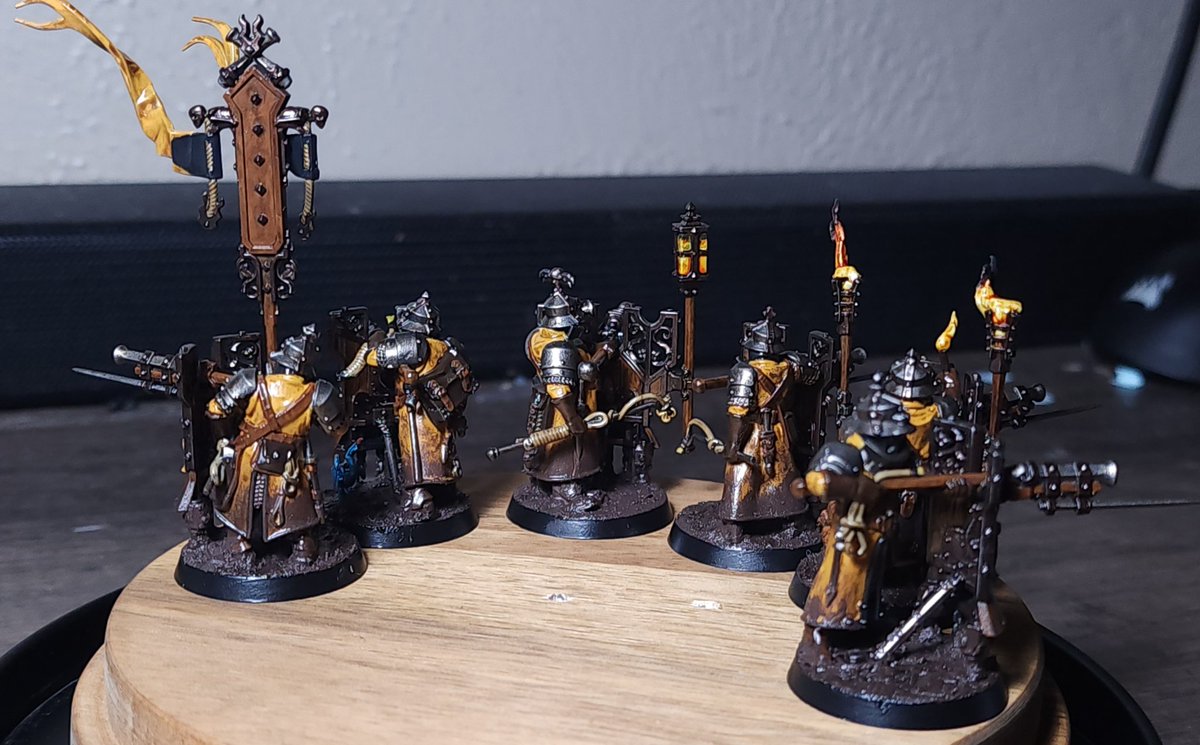THECHUBB2's tweet photo. Progress on my Freeguild Fusiliers ❤️
They are really fun to paint! https://t.co/8DFSU5KJZp