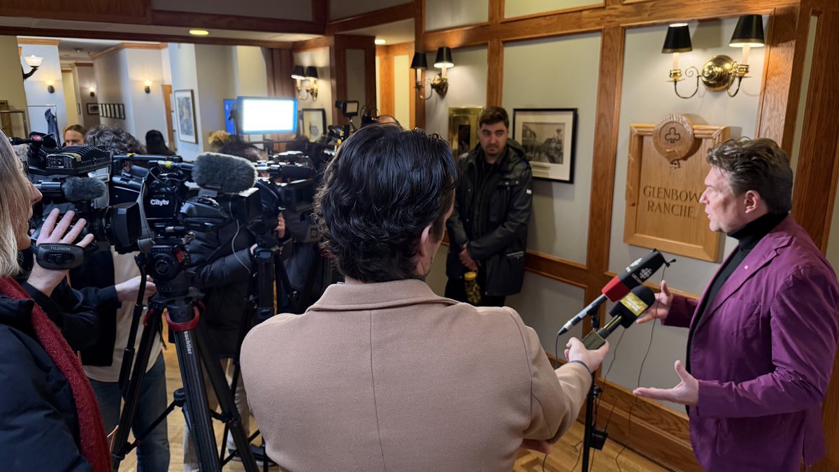 LukaszukAB's tweet image. The Canadian Club of Calgary, thank you for hosting me and allowing me to share the #ForeverCanadian campaign with your members. Your support is amazing.

#Yyc #ableg