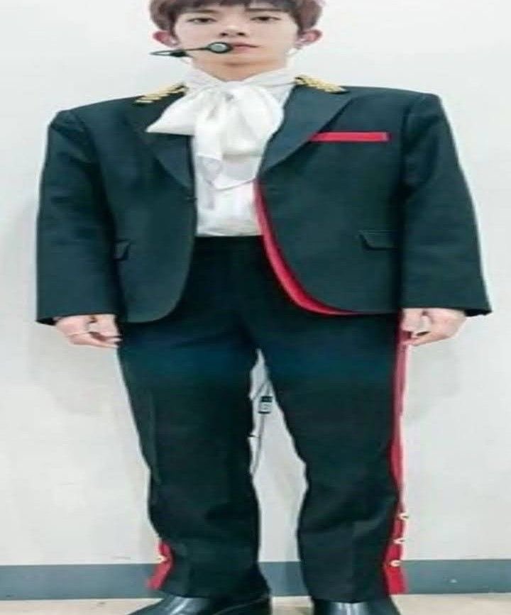 alwayswithyouhe's tweet photo. Heesito está esperando a que dejes tus tags para volver con su familia

#OurHomeIsWithSevEN
#sevEN_Is_Our_History https://t.co/AkwcSwyY5E