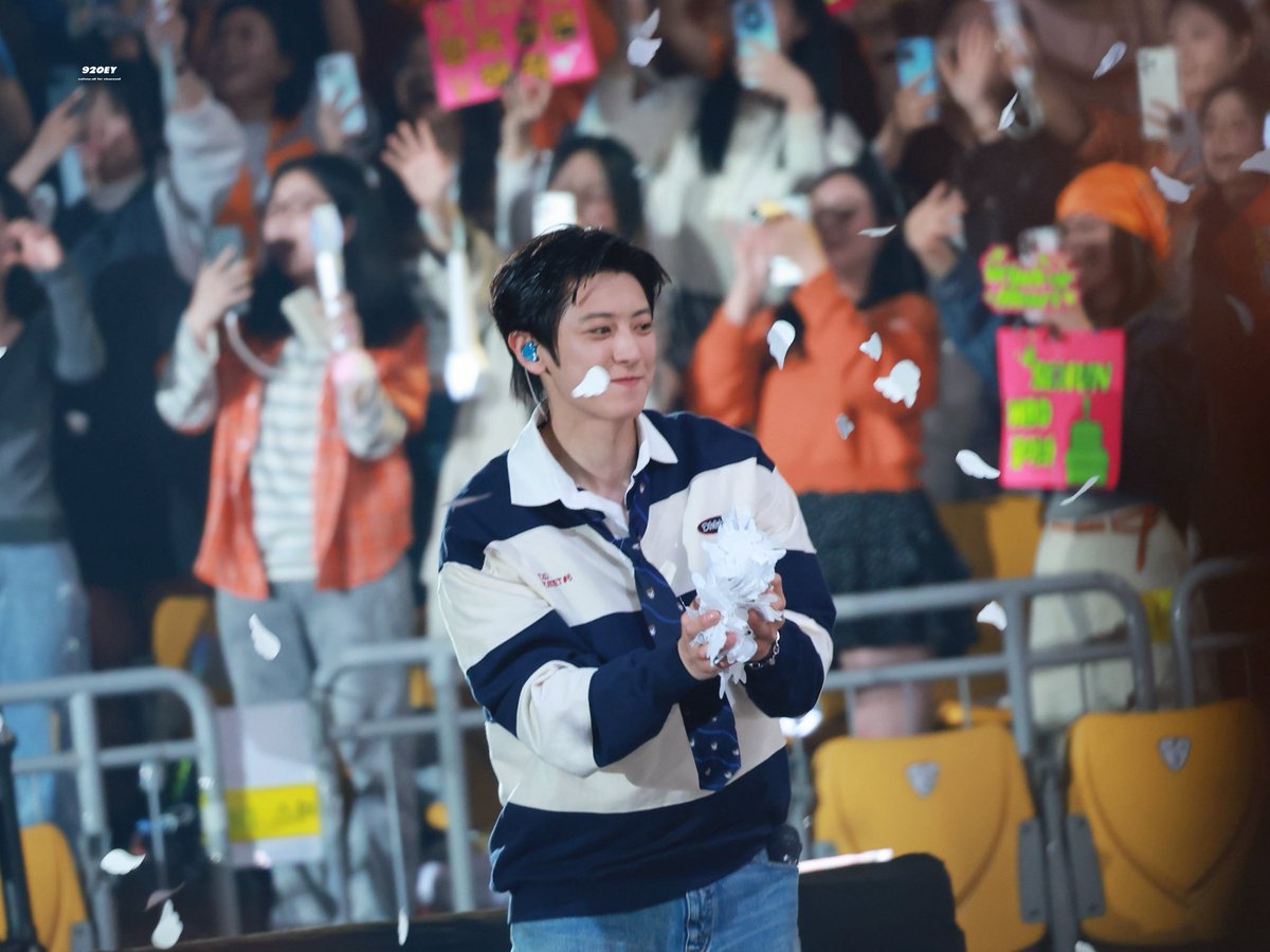 LOEY🍒 tweet media