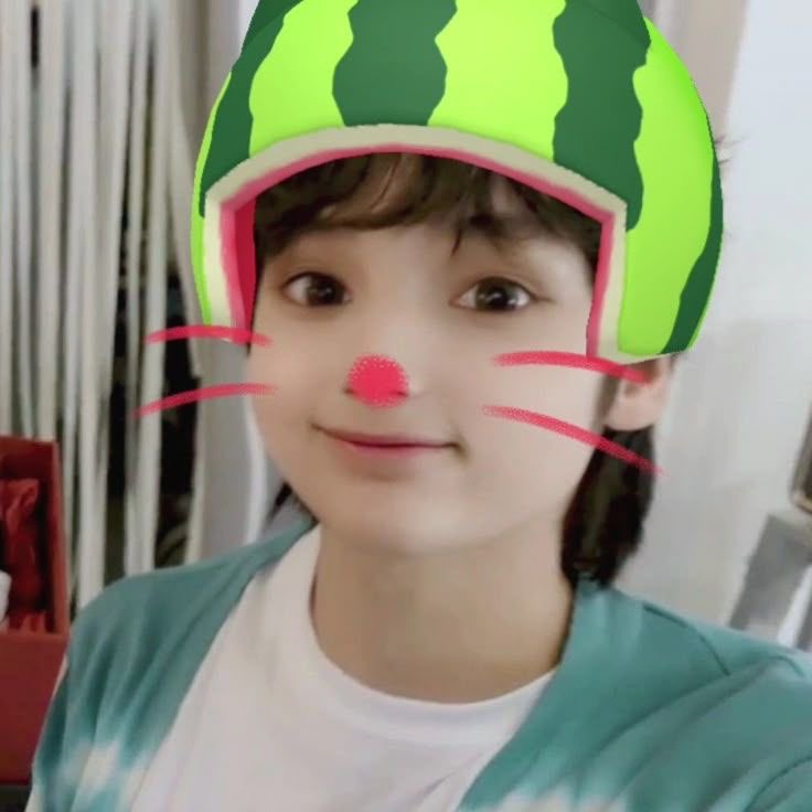 7th year: flora tweet media