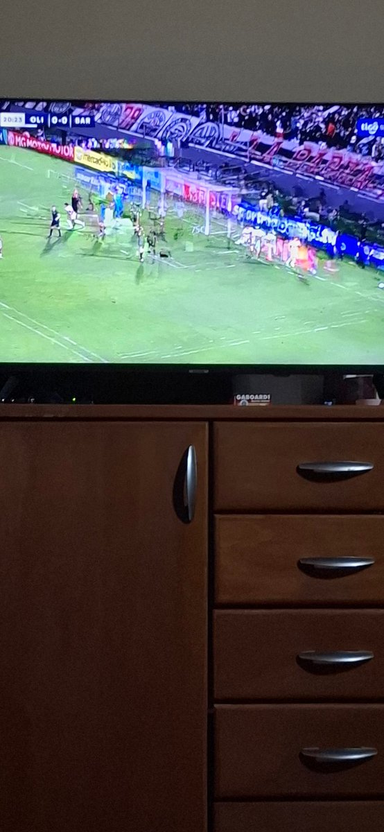 ronnypy's tweet photo. Que loco ustedes y su pésimo servicio de tv @TigoParaguay todas las noches la misma historia https://t.co/Li1ZKw0JIK