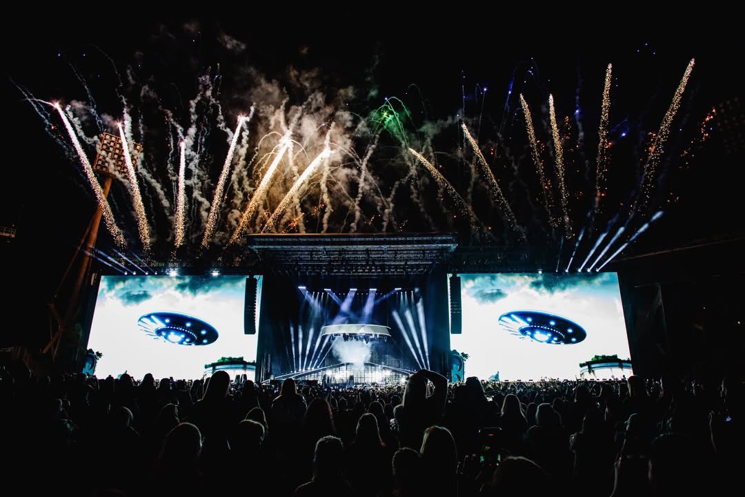 FUTTTURA WORLD TOUR LATAM 2026 🛸

Ciudades y países confirmados hasta el momento:

Costa Rica 🇨🇷
México 🇲🇽 (CDMX, Monterrey y Guadalajara)
El Salvador 🇸🇻
Ecuador 🇪🇨 (Quito y Guayaquil)

Seguinos en <a href="/TINIData/">TINI Data</a> para más información.
