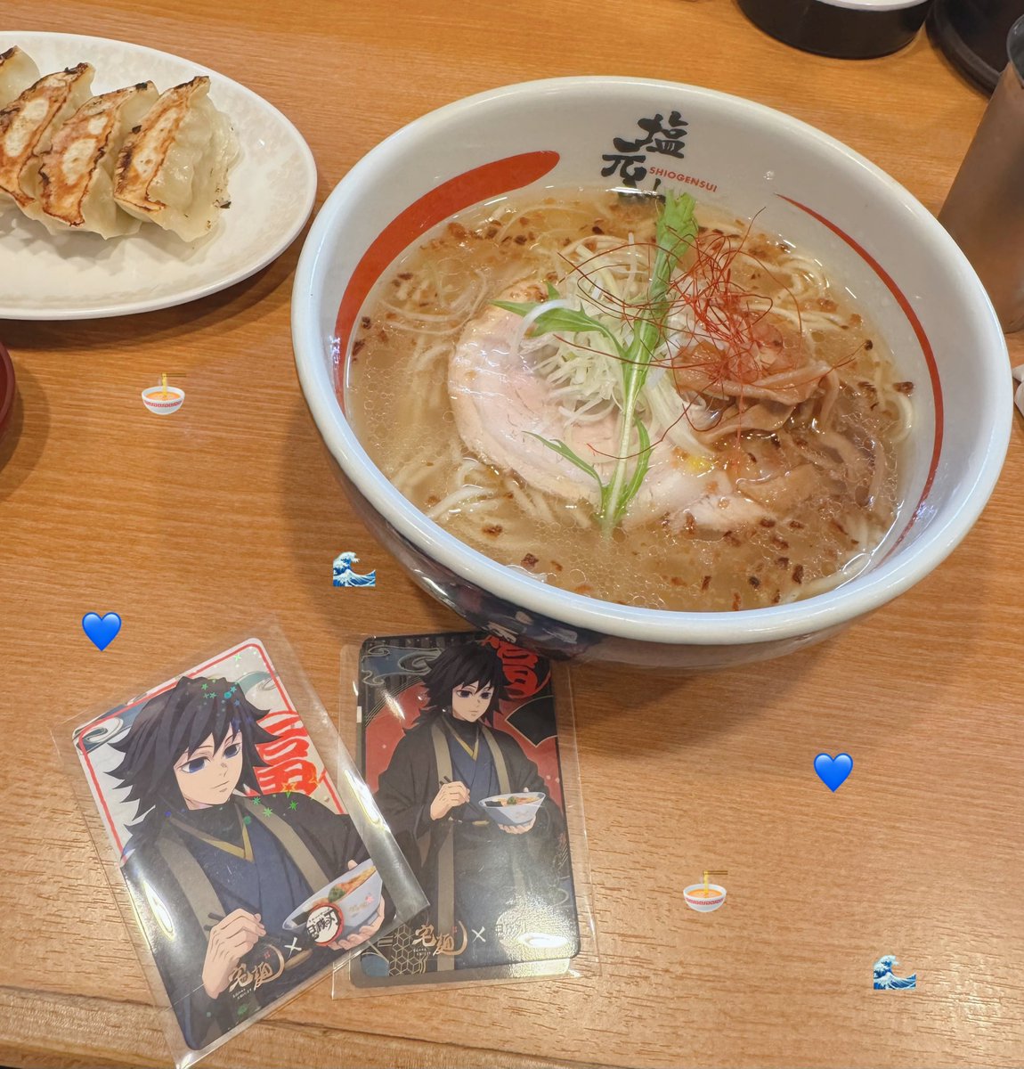 うらた tweet media