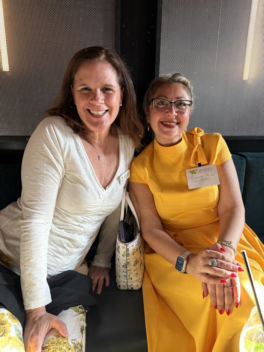 DCAEYC's tweet image. At DCAEYC, we build a stronger field through connection, shared purpose, and community. Grateful to @WAWomensFdn for bringing together inspiring leaders and changemakers.
Read more: shorturl.at/Tclp8
#DCAEYC #EarlyChildhoodEducation #Equity #Leadership