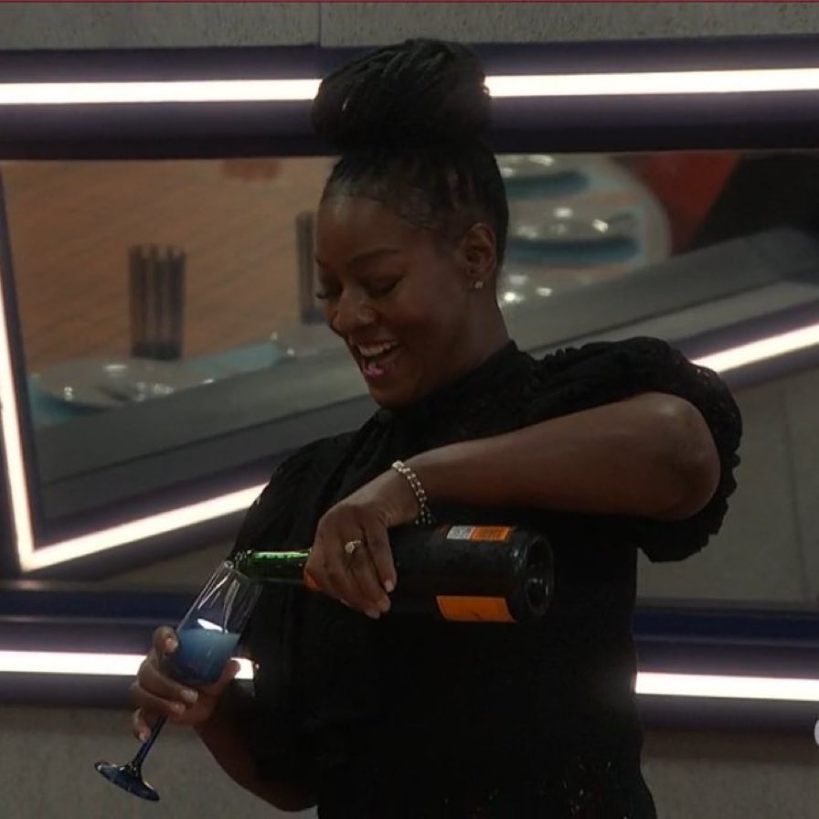 Gia Worthy ❤️🖤💚 tweet media