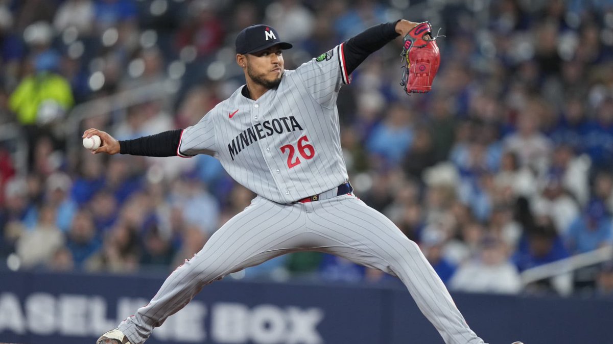 SleeperTwins tweet media