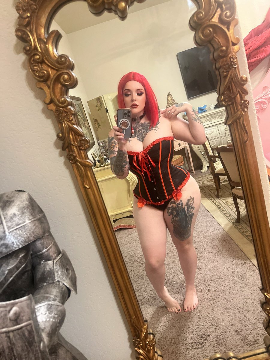 Heavenlee tweet media