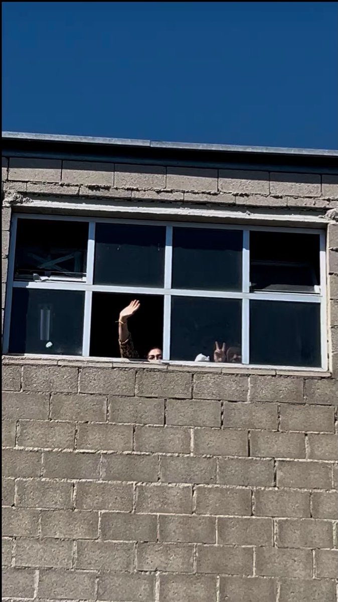 comentorealitys tweet media