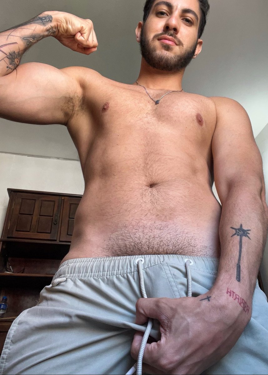 hallmdn's tweet photo. Você sabe tua função de máquina de saque. 
Arredondando pra 1K no automático e vindo agradecer na DM

#findom #cashmaster https://t.co/1wNgHUsnVW