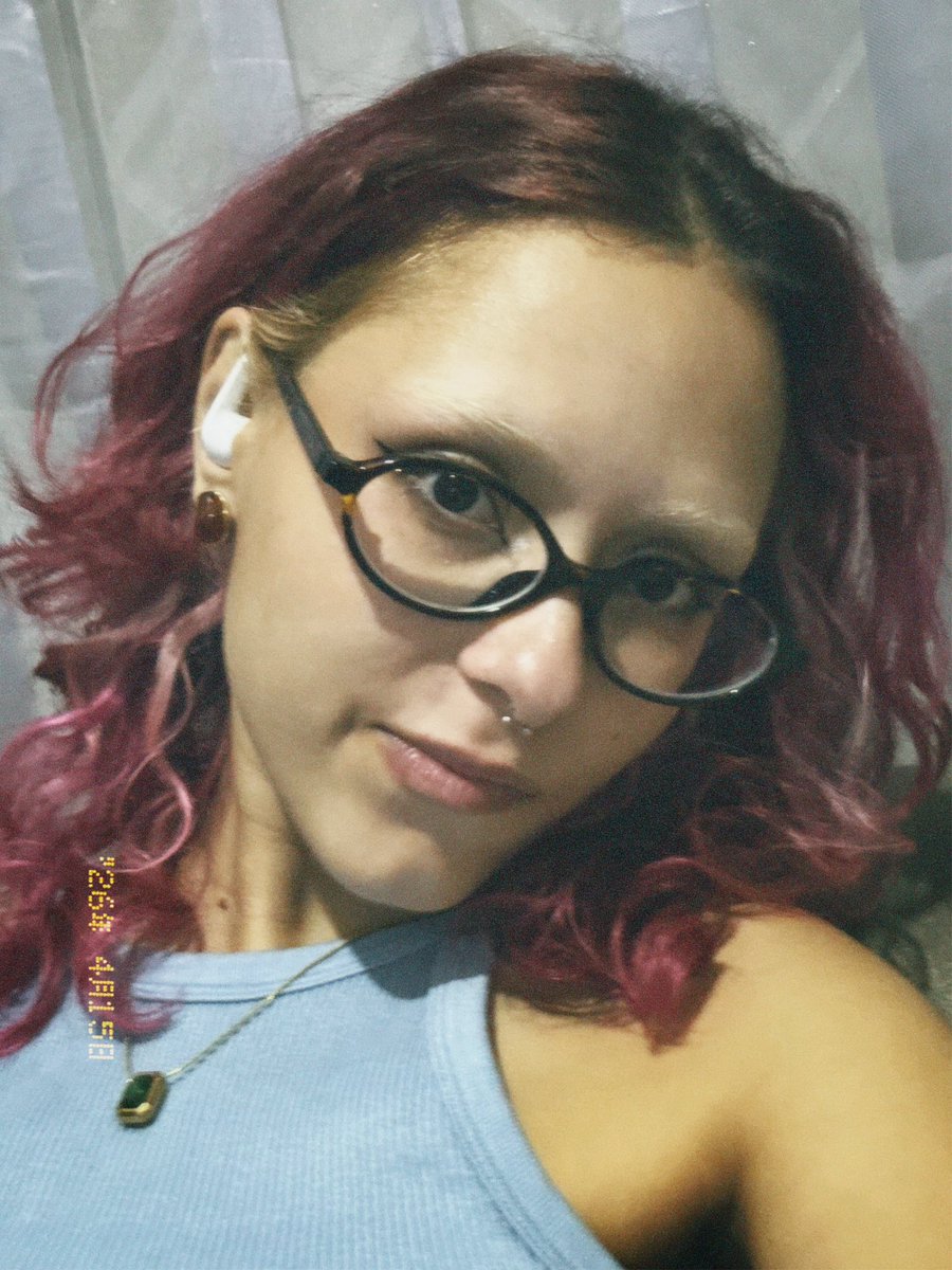 bonnie ⚢ tweet media