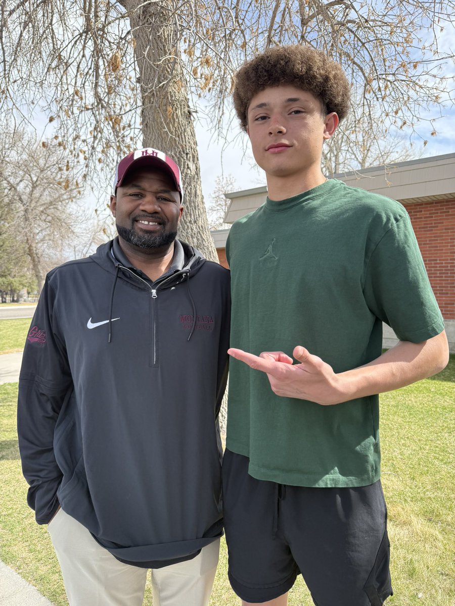 Thank you <a href="/CoachWesNurse/">Wes Nurse</a> for coming down and seeing me in school today!! Had a great conversation and it was great talking!!
<a href="/MontanaGrizFB/">Montana Griz Football</a>
