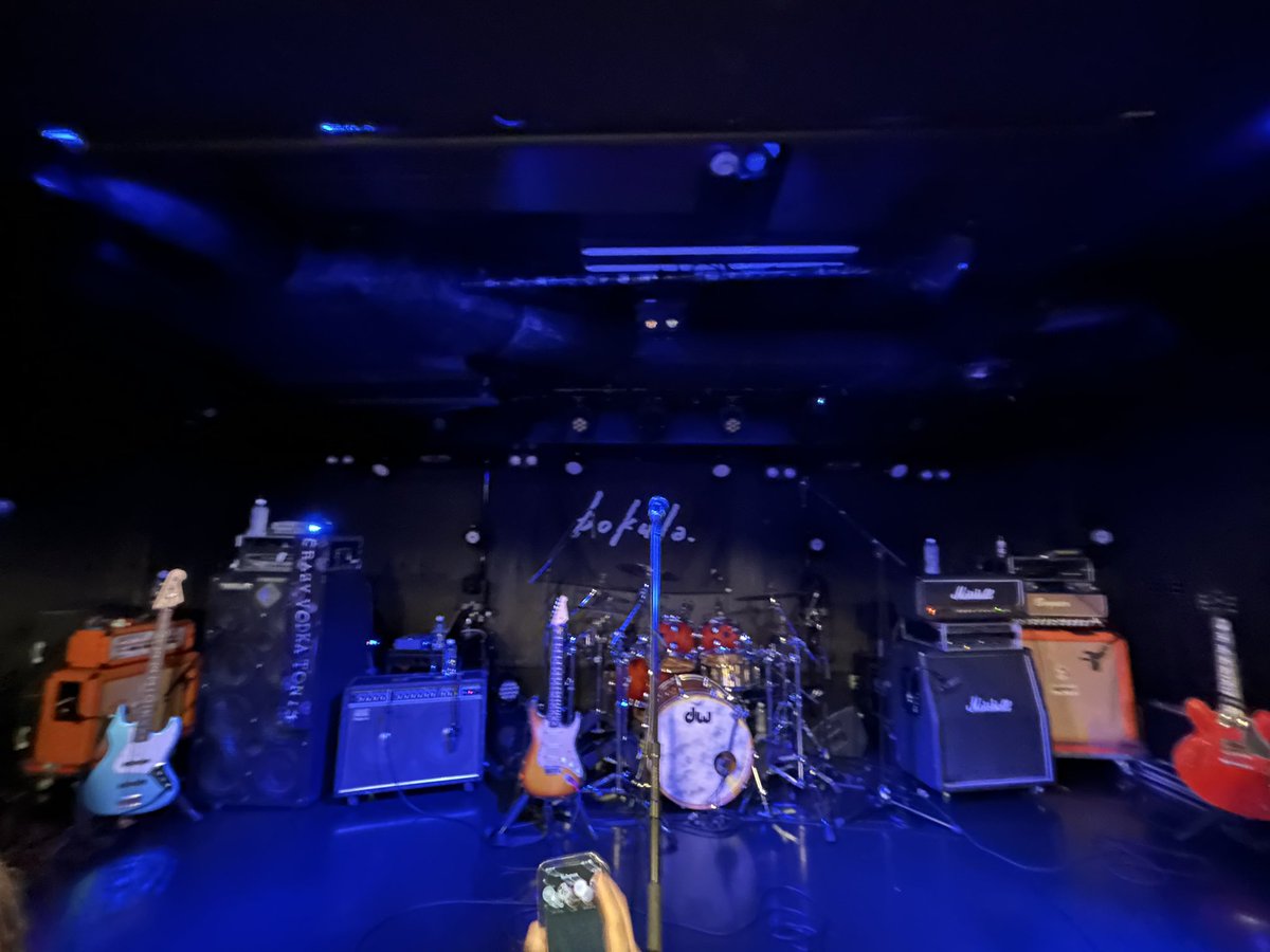 0muRa1n's tweet photo. 19歳ラストライブだーいすきなbokula.とCVTをいっちばんいい位置で見させてもらいました🫶🏻愛ですねぇ^_^

#bokula_47都道府県ツアー
#CRAZYVODKATONIC #bokula #CVT https://t.co/Kkj6VY4A6g
