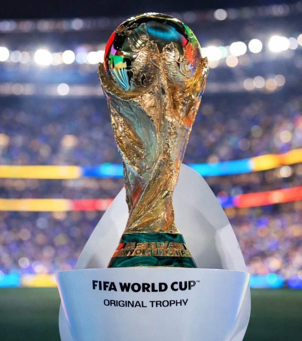 🇮🇷🇺🇸 Chủ tịch FIFA khẳng định Iran "chắc chắn sẽ tham dự" World Cup 2026 tại Hoa Kỳ.

🇺🇸🇮🇷 Quân đội Mỹ phát đi thông điệp cảnh báo tới các tàu vi phạm lệnh phong tỏa các cảng của Iran.

"Nếu các bạn không tuân thủ lệnh phong tỏa này, chúng tôi sẽ sử