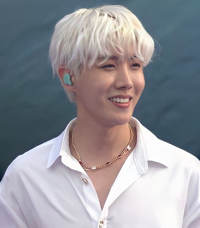 ycaroؘ 🪭 tweet media