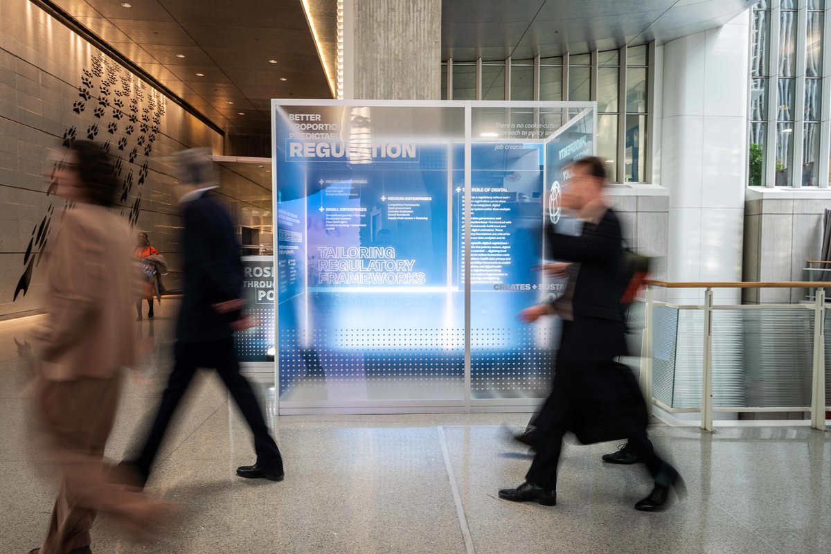 WorldBankGroup's tweet photo. #WBGMeetings recap:

➡️Water Forward is live. A new global platform — backed by the World Bank Group, MDBs, DFIs, and partners — to deliver water security to 1 billion people by 2030. 14 countries have already signed national water compacts.

➡️Driving growth and jobs through energy — Mission 300, with the African Development Bank, is connecting 300M people in Africa to electricity by 2030. More broadly, @WorldBankGroup has already reached 215M with new or improved energy access, on the way to 575M.