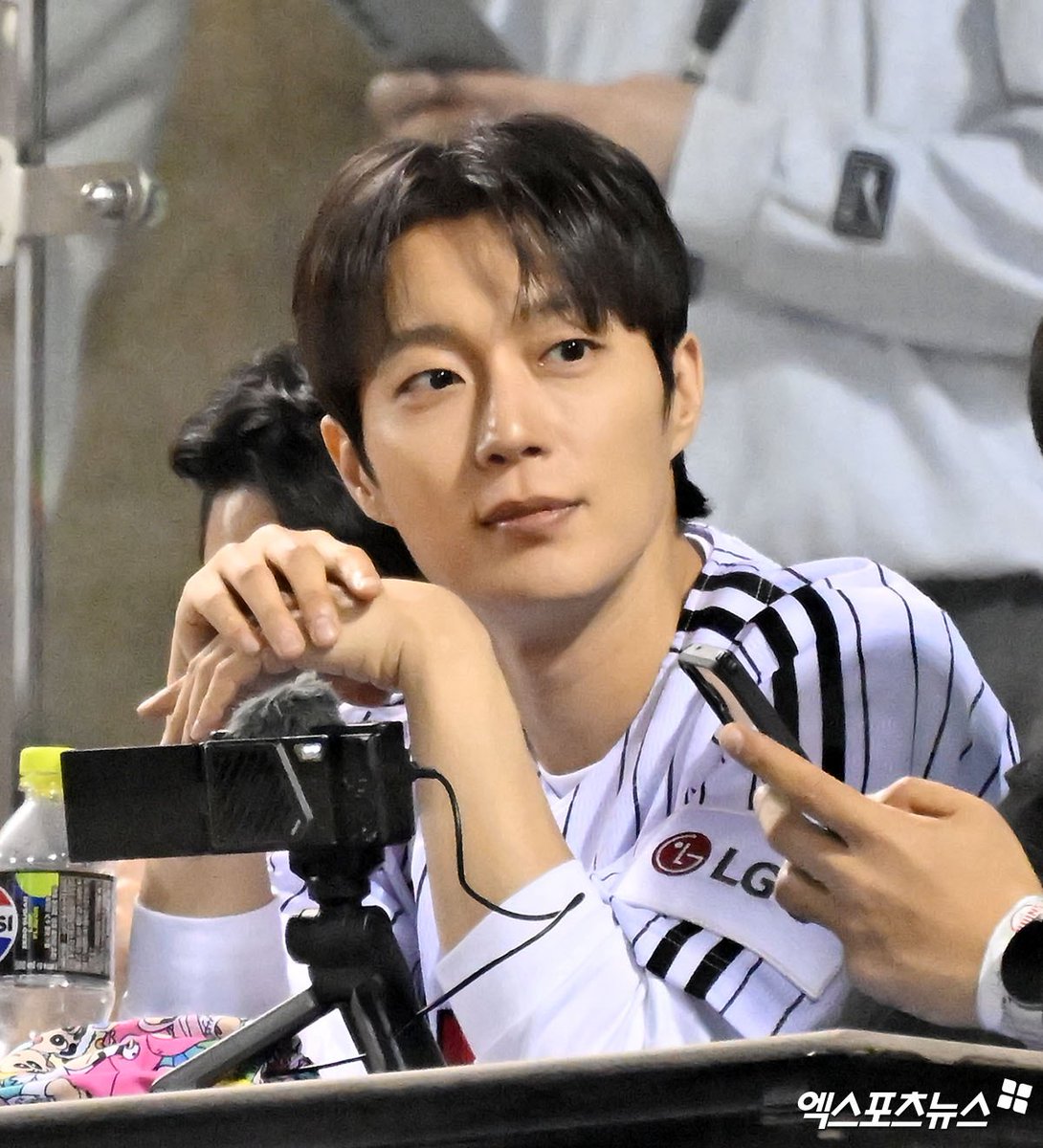 캐모 tweet media