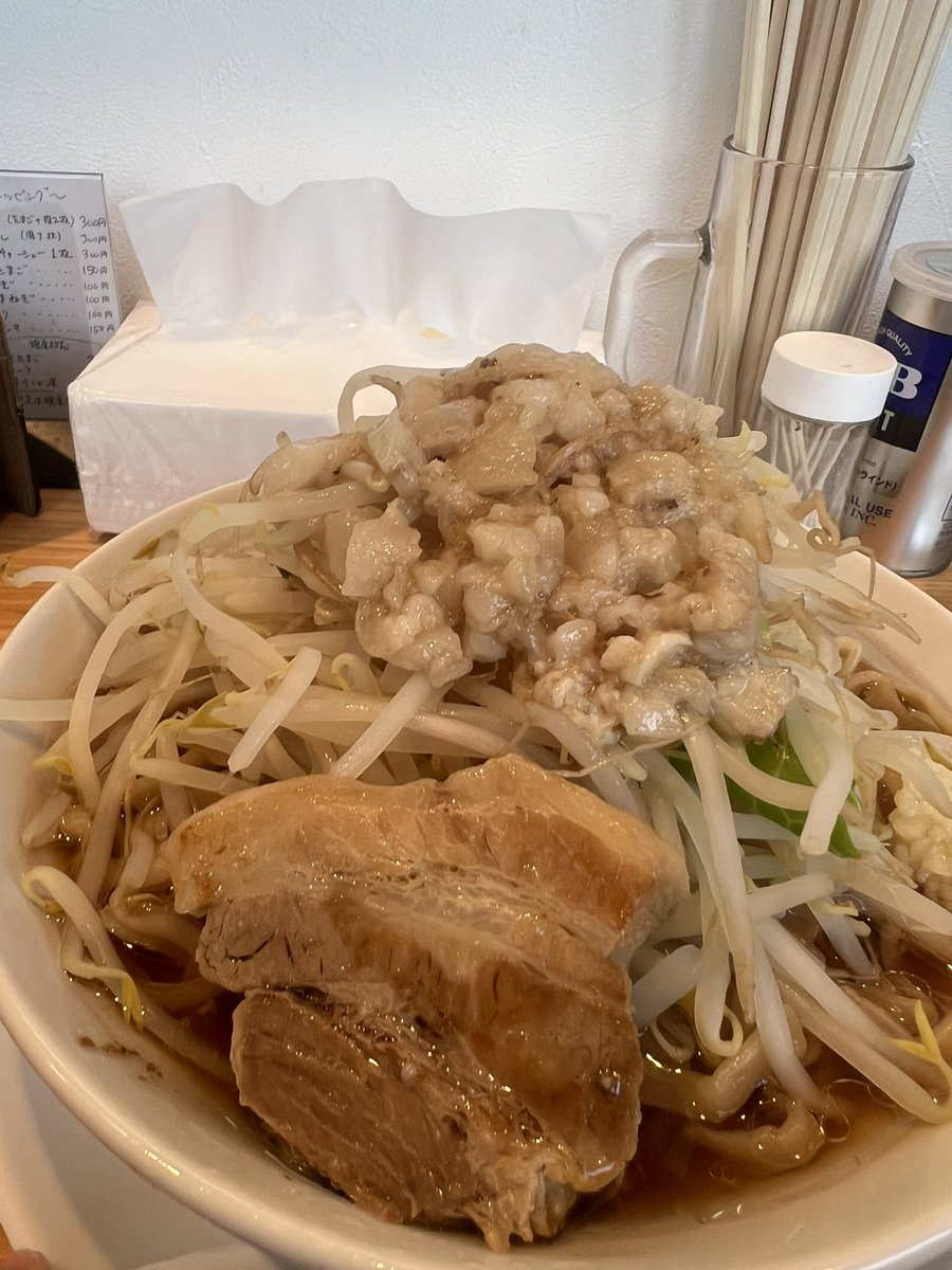 ぶたやろう tweet media