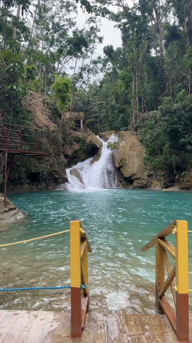 PhilmoreOpps's tweet photo. Jamaica was amazing, would definitely go again https://t.co/Im661C0iVP