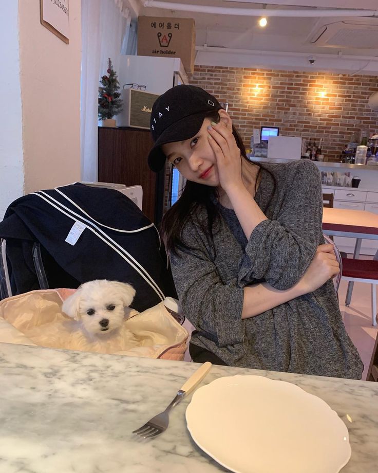 C27155262Camila's tweet image. SO CUTE HAETNIM AND JOY
#JOY #조이 #ParkSooyoung 
#RedVelvet #레드벨벳
@RVsmtown