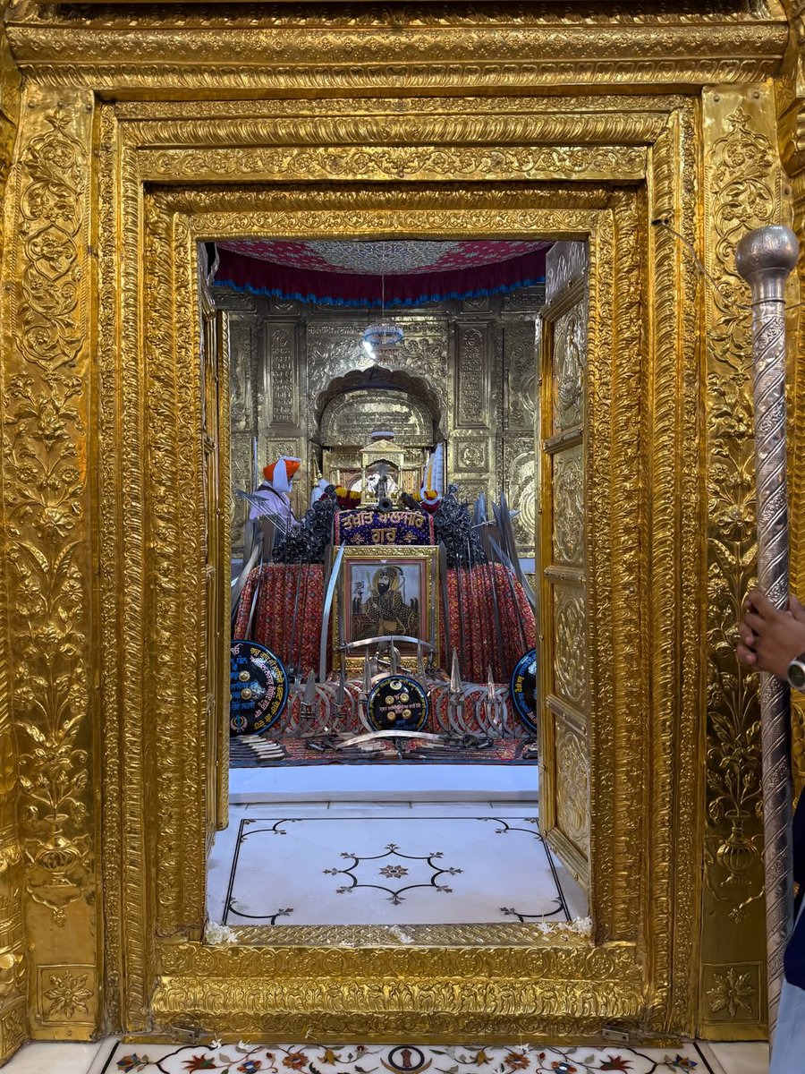 ਬਾਬਾ ਬਚਨਾ (ਪੇਂਡੂ ਵਿਦਵਾਨ) tweet media