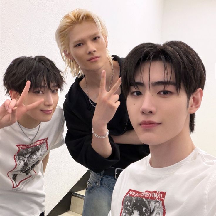 nivu | ENHYPEN IS 7 tweet media