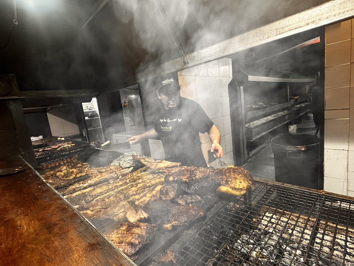 1.8 🇪🇨 🇺🇸 tweet media