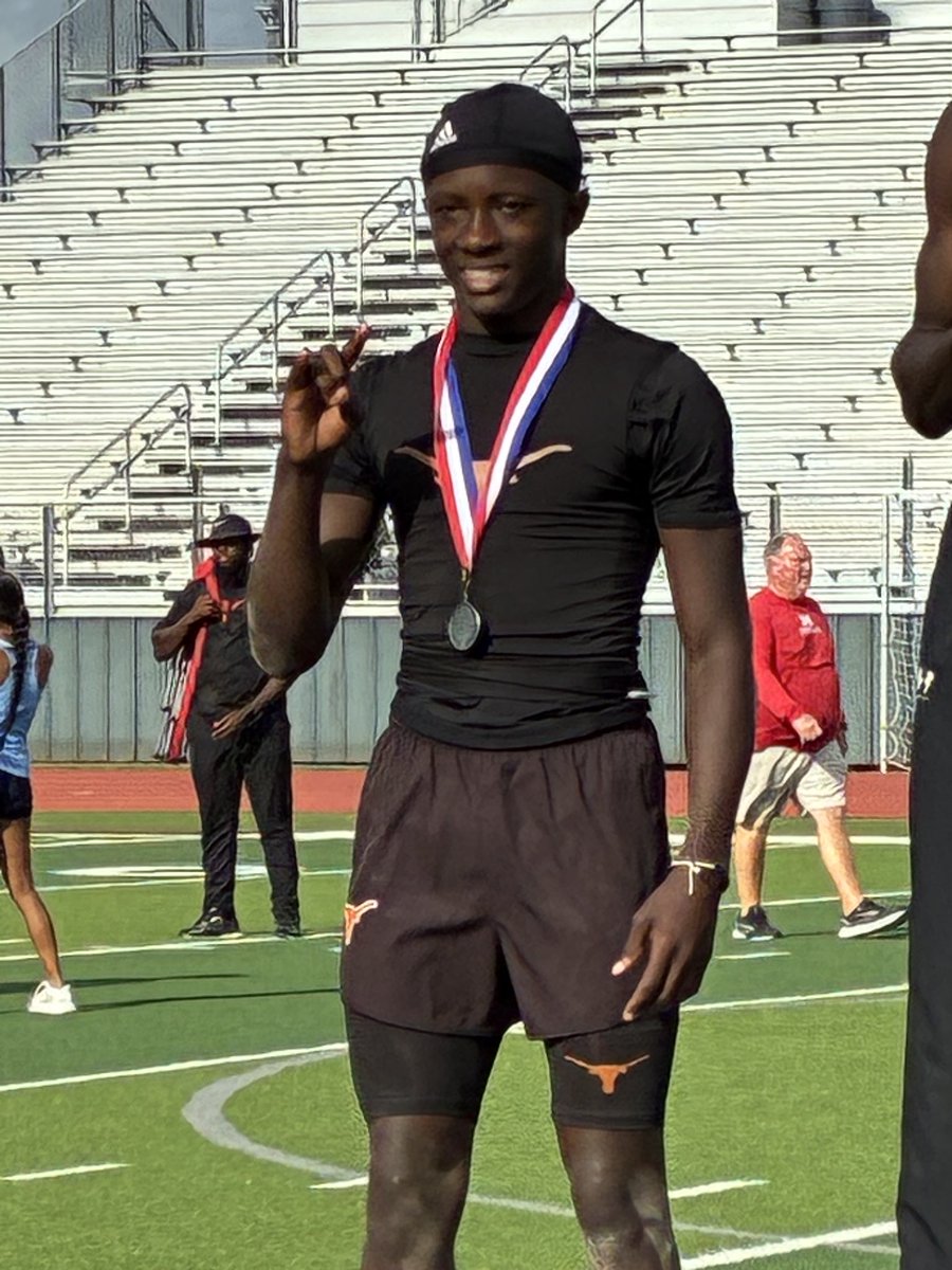 HaggertyAstin's tweet photo. @Athletics_PISD 
Dobie HS has four events heading to the Region III championship meet. #OurPasadenaISD https://t.co/ybzuKU0B2V