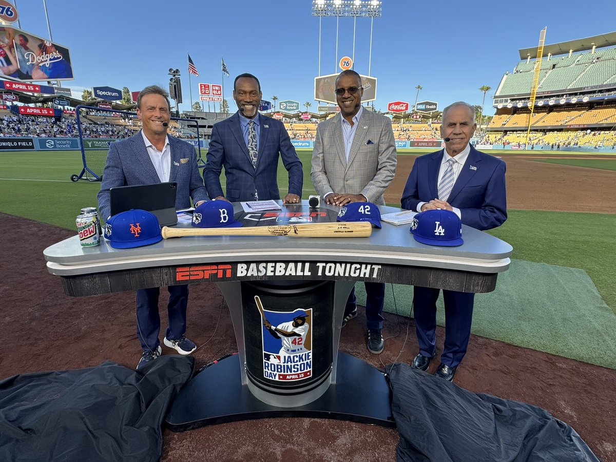 dougglanville's tweet image. Exciting @espn pre-game show before @Dodgers @mets. The legacy of Jackie Robinson on this special day. Starts at 9p EST! @MLB #Dodgers #Mets @PerezEd @Kurkjian_ESPN @karlravechespn