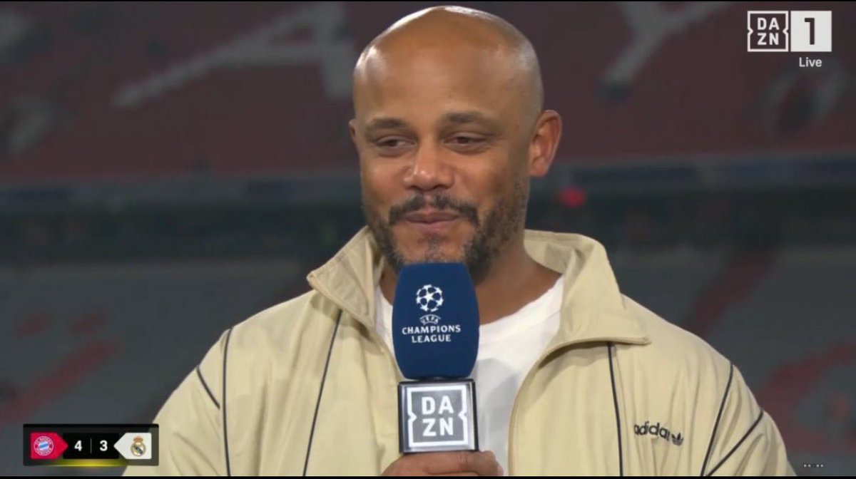 fcb_voice's tweet photo. والله تنمر عليهم🤣🤣🤣

- 🎙️ مُدرب البايرن [ كومباني ] '

- لم تكون مُباراة الند بالند ، نحنُ نُهاجم ونلعب ضد 11 مُدافع ، لذلك أسف لدينا مُباراة باريس هيا الأقوي و الأهم . 🔥🔥 https://t.co/6qsZI0llNN